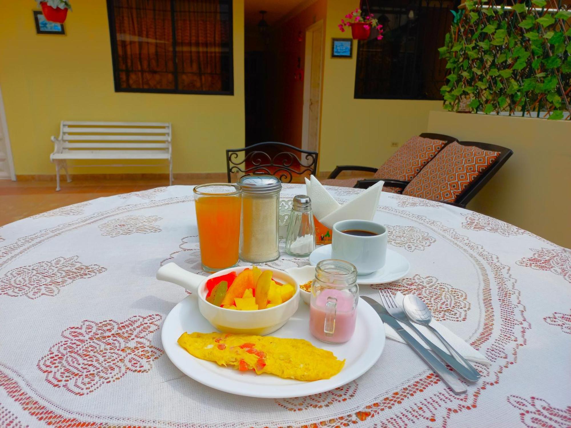 La Rosario Hotel Quito Luaran gambar