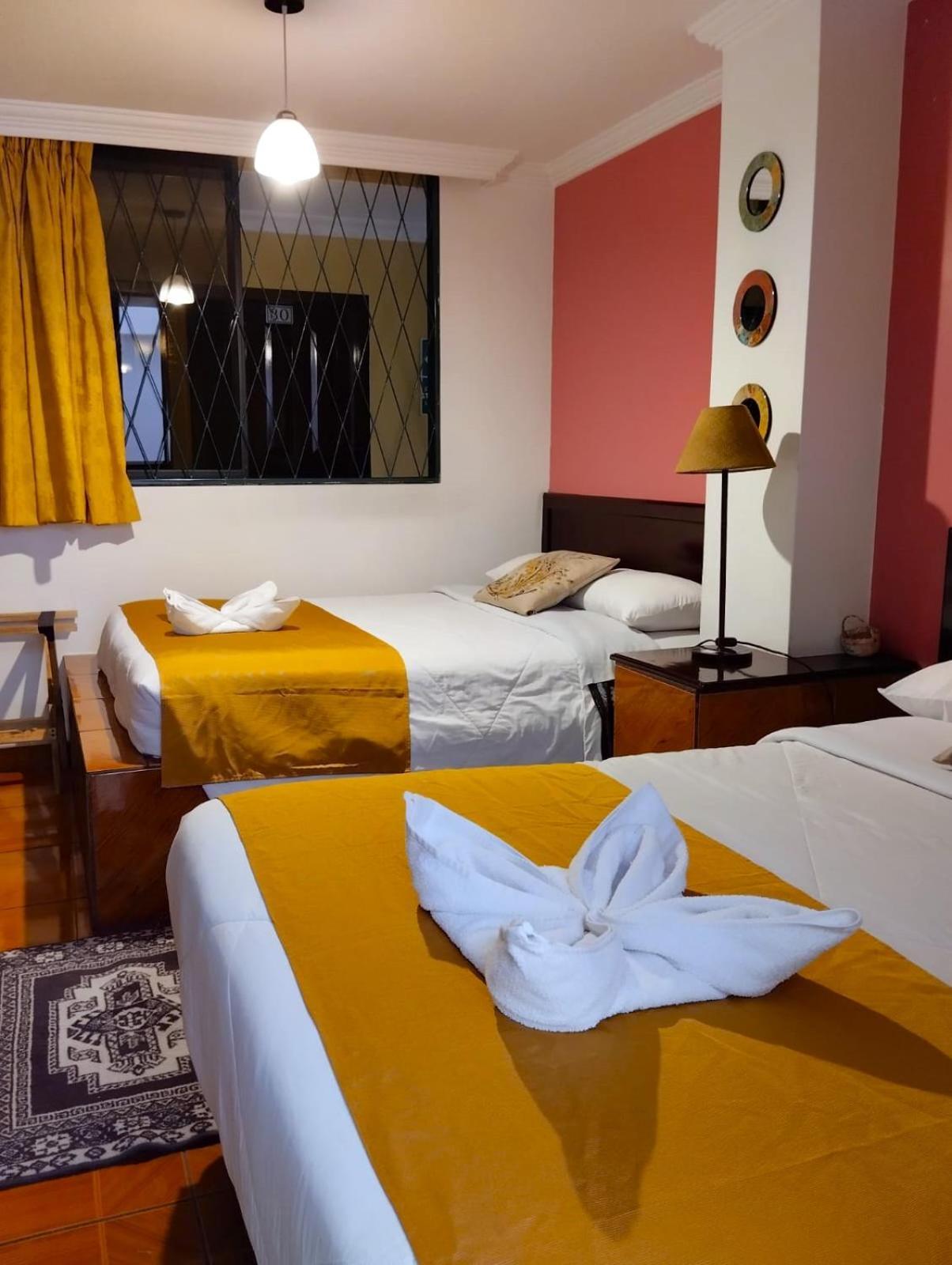 La Rosario Hotel Quito Luaran gambar